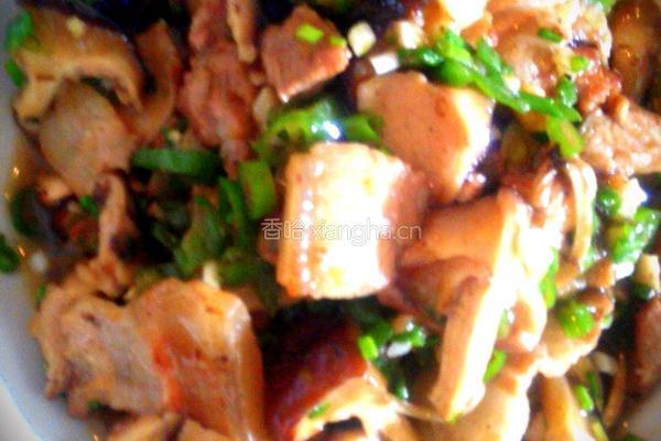 五花肉炒香菇的做法图解4