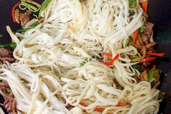 干炒牛河的做法图解8