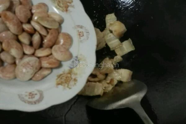 五花肉焖花豆的做法图解4