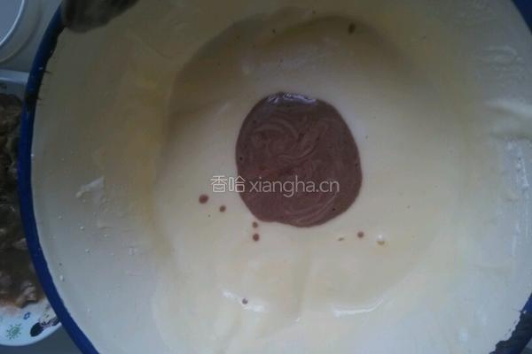 六寸可可戚风的做法图解7