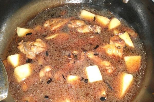 鸡腿炖土豆的做法图解7
