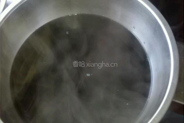 浪漫糖醋藕的做法图解1