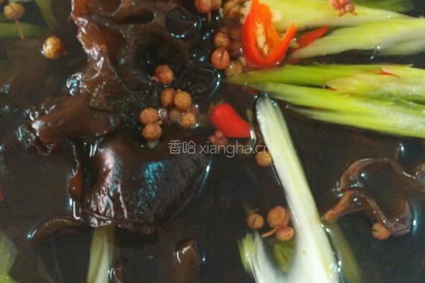 凉拌木耳（酸辣型）的做法图解6