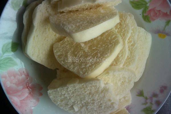 香煎馒头片的做法图解1