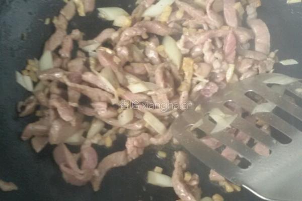 少油炒圆茄。的做法图解7