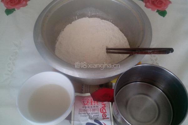 韭菜馅饼！的做法图解1