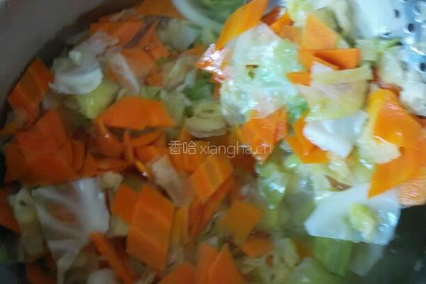 爽口泡菜的做法图解3