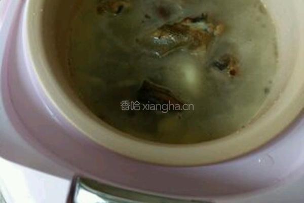 花菇乌鸡汤的做法图解6