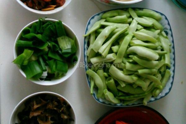 焖面的做法图解1