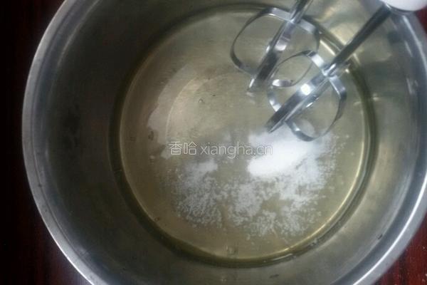 奶油蛋糕卷的做法图解4