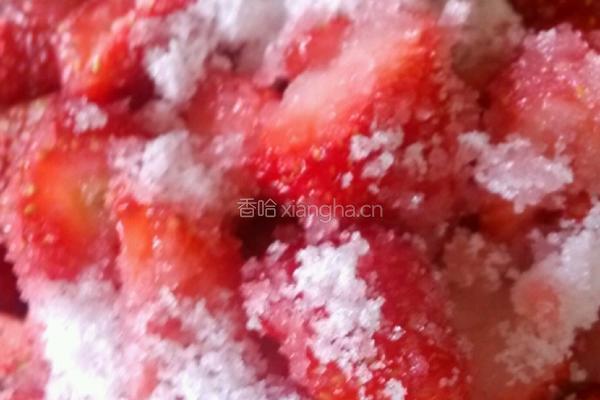 自制草莓酱的做法图解3