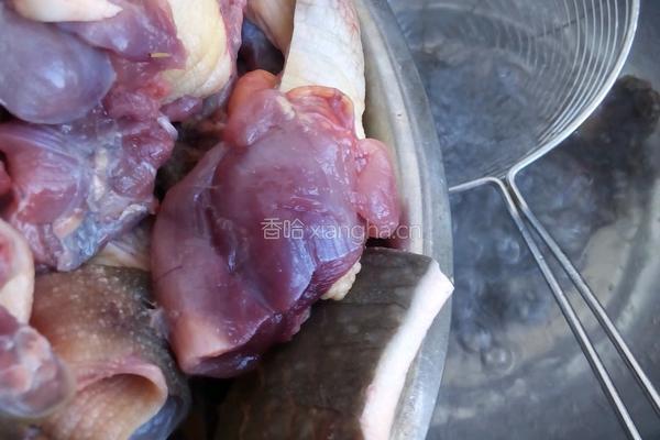 甲鱼乌鸡汤的做法图解4
