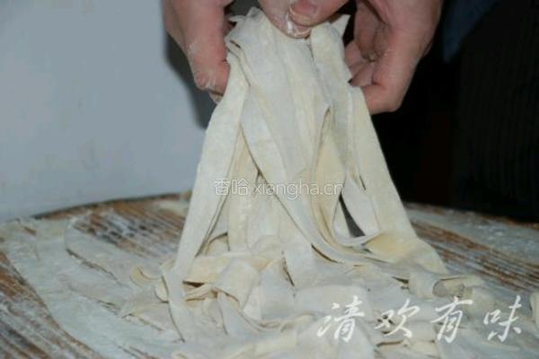 手擀面的做法图解7