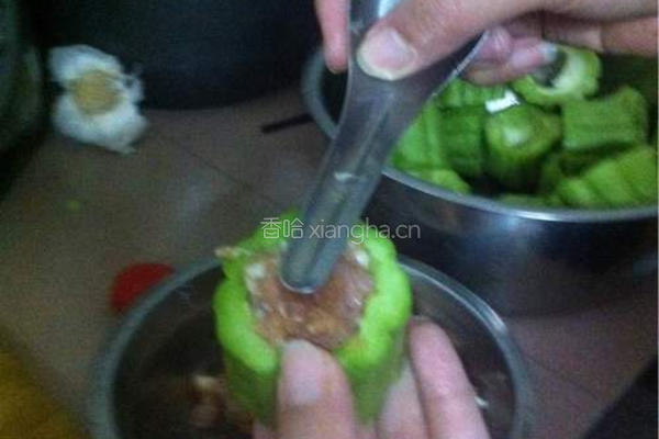 酿苦瓜的做法图解5