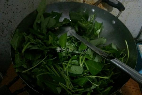 炝炒空心菜的做法图解4