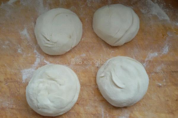 鸡蛋灌饼。的做法图解2