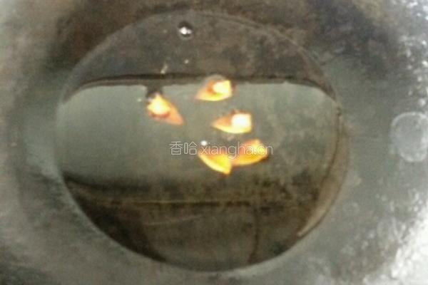 黄豆焖茄丁。的做法图解5