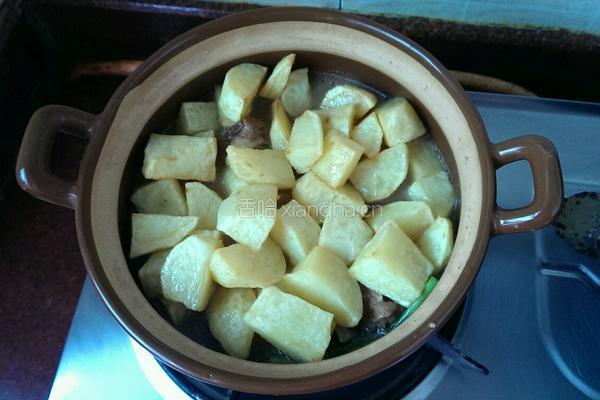 排骨炖土豆的做法图解6