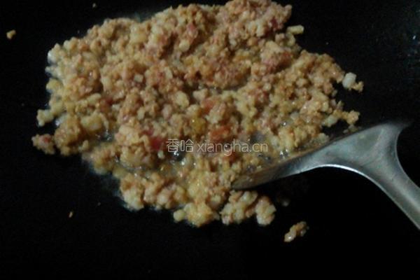 肉沫炒黄瓜干的做法图解2