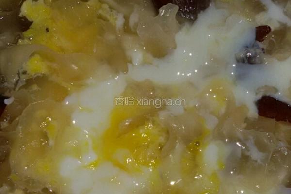 冰糖银耳汤的做法图解4