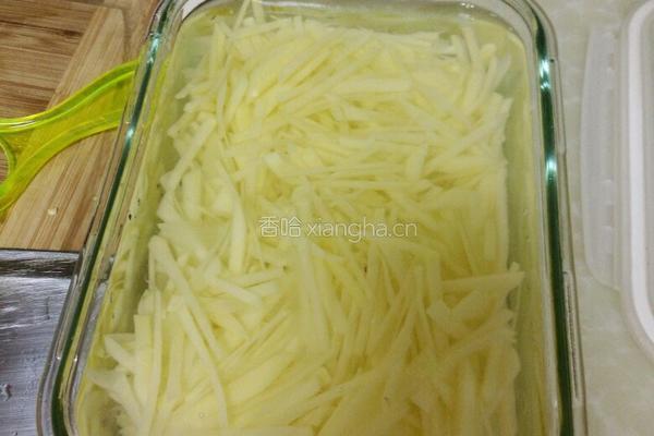 土豆青椒花生酱拌面的做法图解2