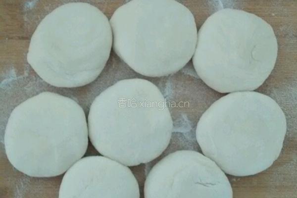 锅贴的做法图解4