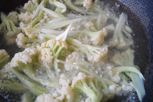 蚝油花菜的做法图解4