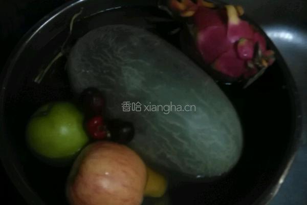 水果沙拉的做法图解1
