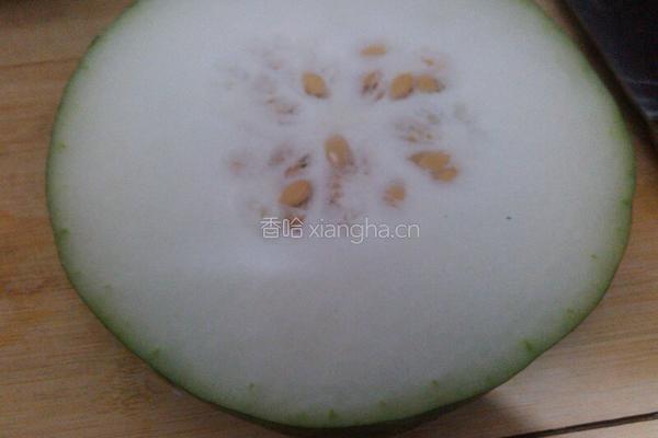 冬瓜薏米煲鸭汤的做法图解3