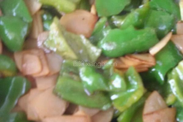 尖椒土豆片。的做法图解4
