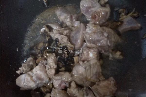 排骨鲜虾粥的做法图解8