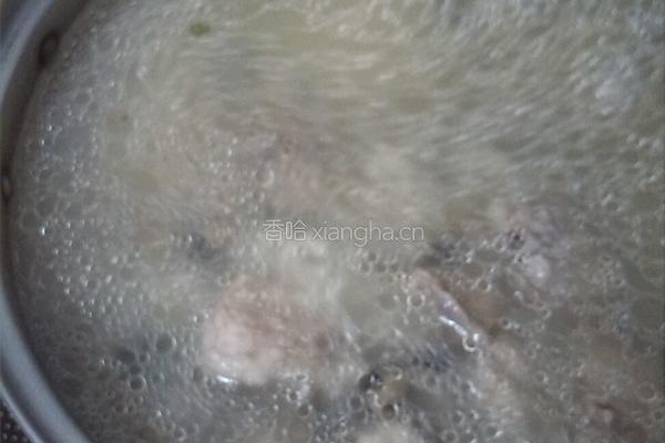 排骨鲜虾粥的做法图解9