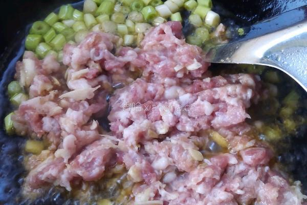 肉末焖茄子的做法图解8