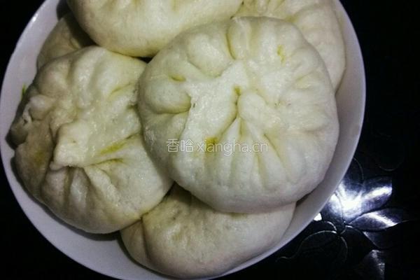 牛肉 元葱胡萝卜包子的做法图解5