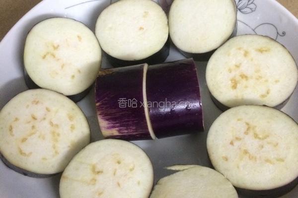 肉末蒸茄子的做法图解2
