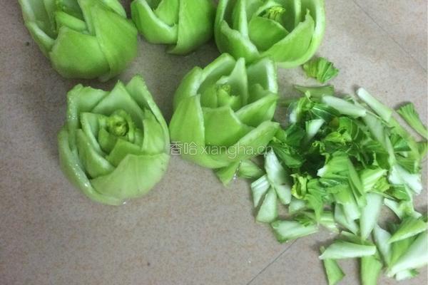 香菇蚝油菜心的做法图解3