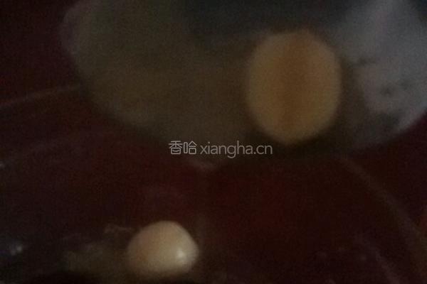 银耳甜汤。的做法图解4