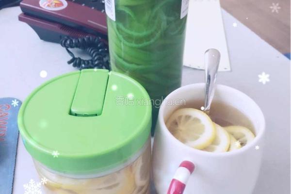 柠檬蜂蜜茶的做法图解1