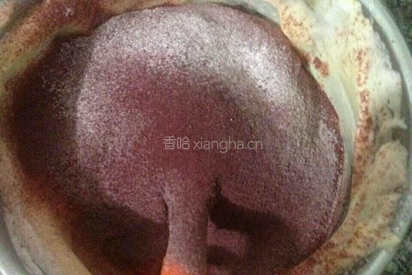 红丝绒蛋糕卷的做法图解6
