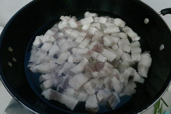 小葱红烧肉的做法图解3