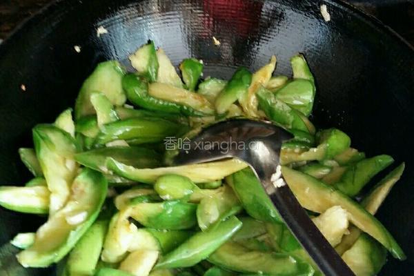 鱼香茄子的做法图解3