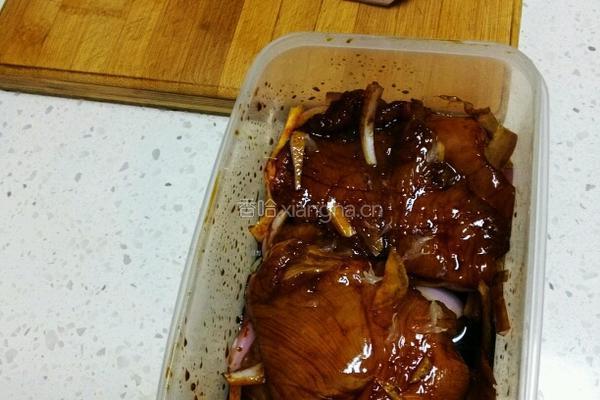 蜂蜜柠檬蜜汁鸡排的做法图解3