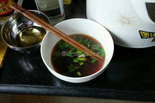 水煮饺子的做法图解2