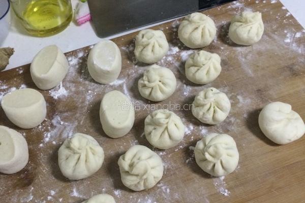 茄子包子的做法图解3