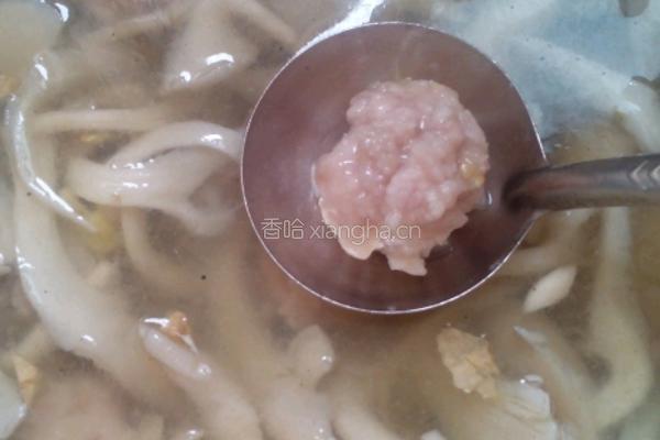 蘑菇圆子汤