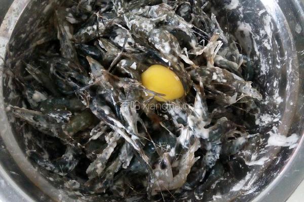 干炸小河虾的做法图解2