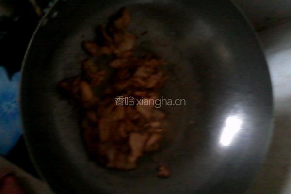 五花肉炒包菜的做法图解3