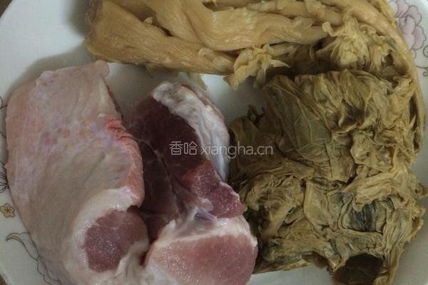 梅菜蒸肉饼的做法图解1