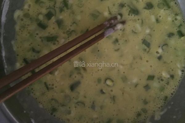 小葱鸡蛋饼的做法图解2