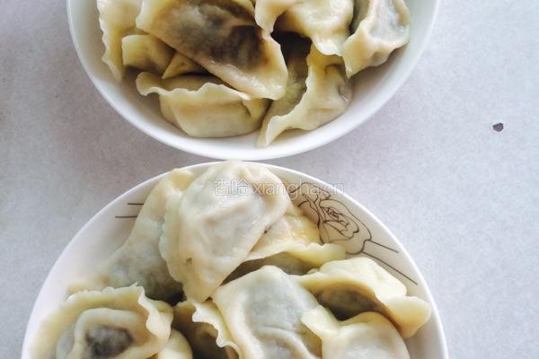 羊肉香椿水饺的做法图解7
